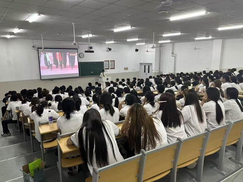 0d6c7b15aeb104bdfc8626c2cac83bdb